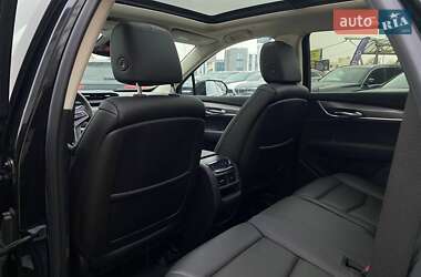 Внедорожник / Кроссовер Cadillac XT5 2019 в Львове