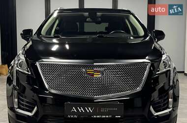 Внедорожник / Кроссовер Cadillac XT5 2016 в Львове