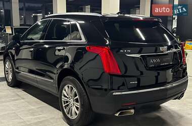 Внедорожник / Кроссовер Cadillac XT5 2016 в Львове