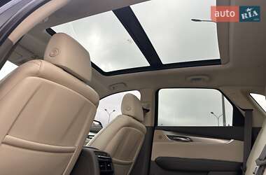 Внедорожник / Кроссовер Cadillac XT5 2018 в 