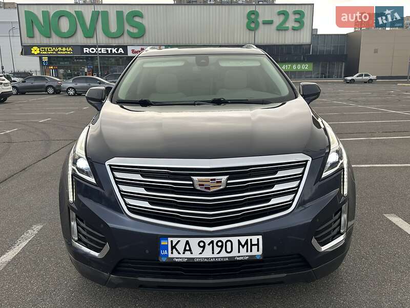 Позашляховик / Кросовер Cadillac XT5 2018 в Києві
