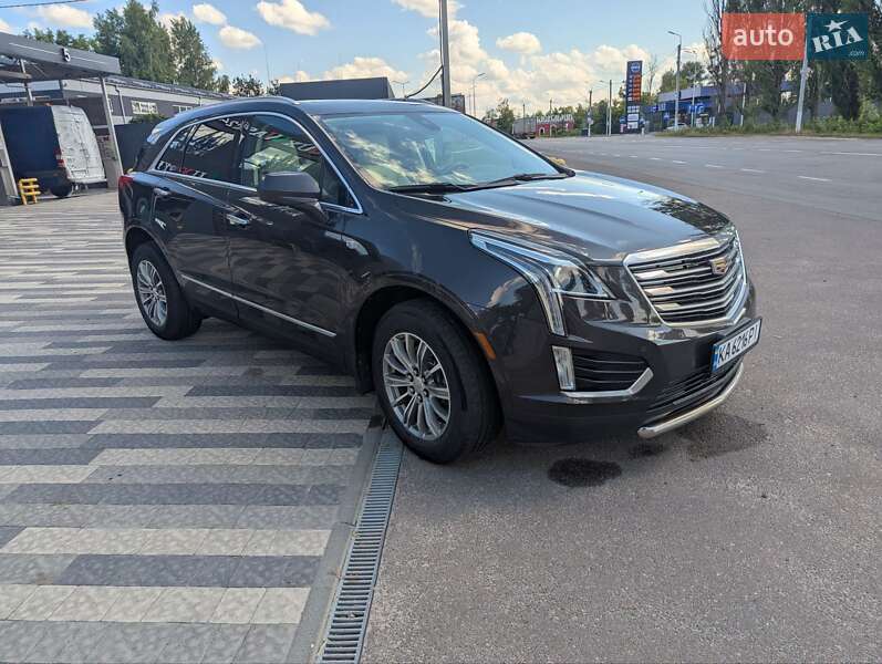 Позашляховик / Кросовер Cadillac XT5 2016 в Василькові