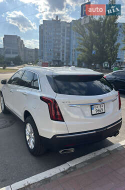 Внедорожник / Кроссовер Cadillac XT5 2019 в 