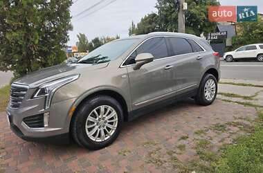 Внедорожник / Кроссовер Cadillac XT5 2019 в 