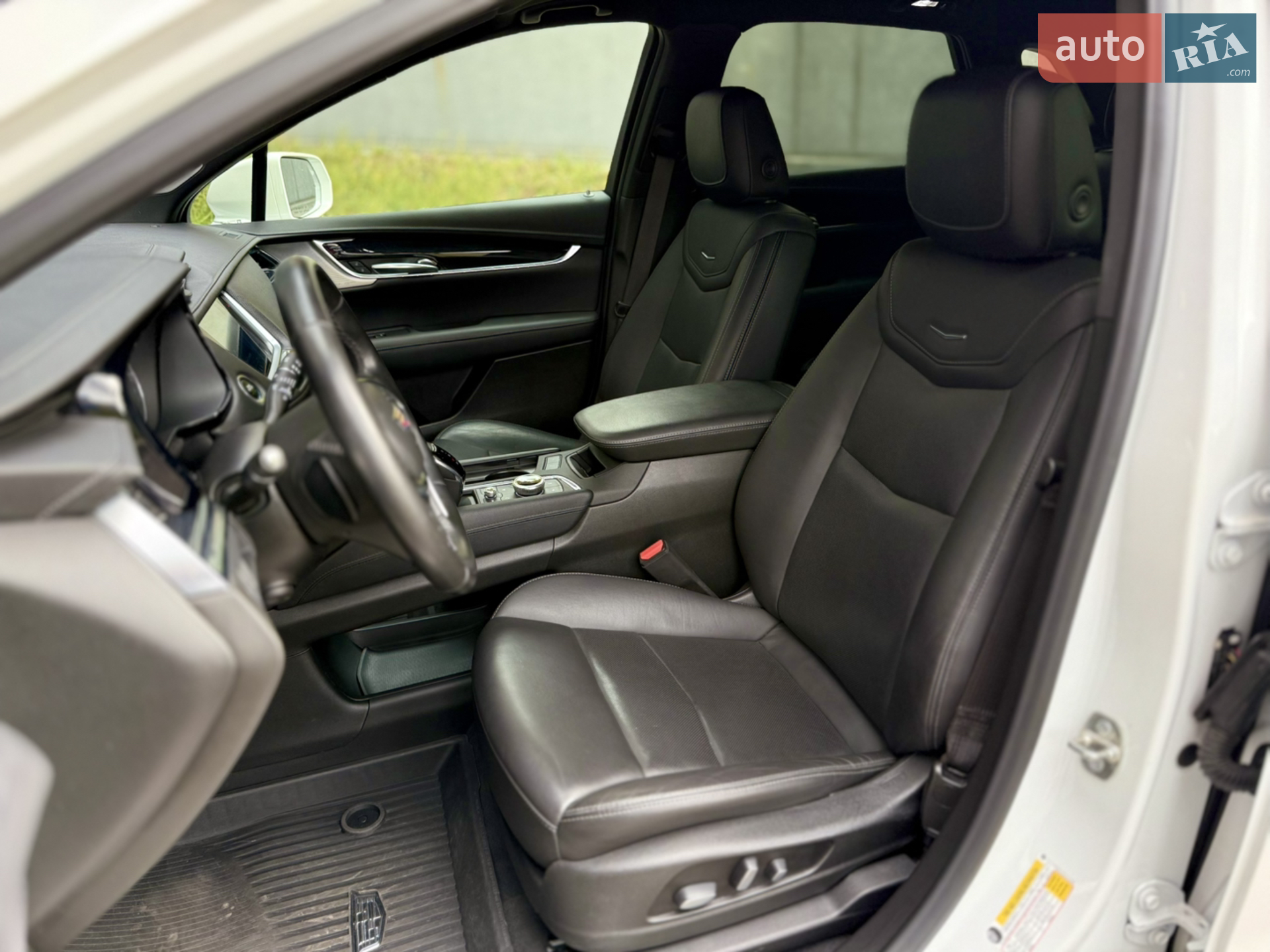 2021 Cadillac XT5 - мініатюра 14