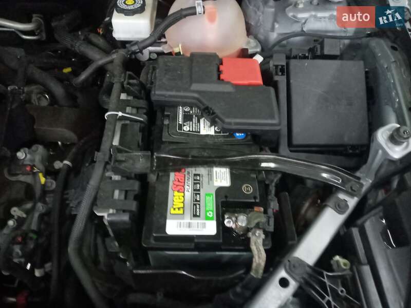 Внедорожник / Кроссовер Cadillac XT5 2019 в Шептицькому