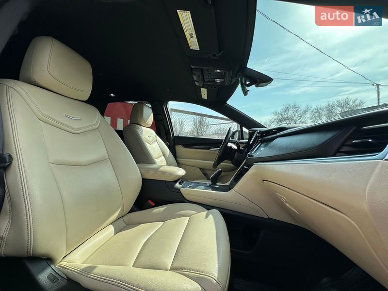 Внедорожник / Кроссовер Cadillac XT5 2018 в Запорожье фото 23 Внедорожник / Кроссовер Cadillac XT5 2018 в Запорожье