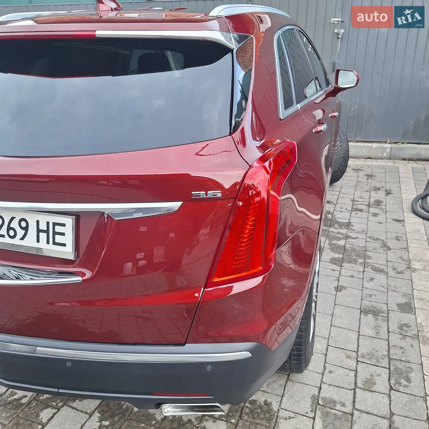 2016 Cadillac XT5 - мініатюра 12