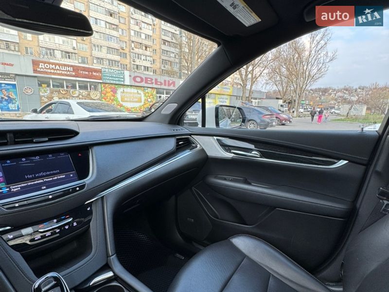 Позашляховик / Кросовер Cadillac XT5 2020 в Дніпрі