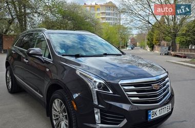 Позашляховик / Кросовер Cadillac XT5 2018 в Рівному