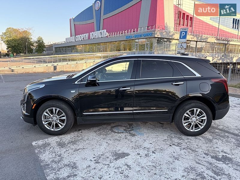 Внедорожник / Кроссовер Cadillac XT5 2019 в Запорожье