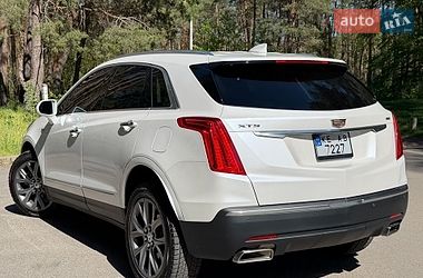 Внедорожник / Кроссовер Cadillac XT5 2018 в Новомосковске