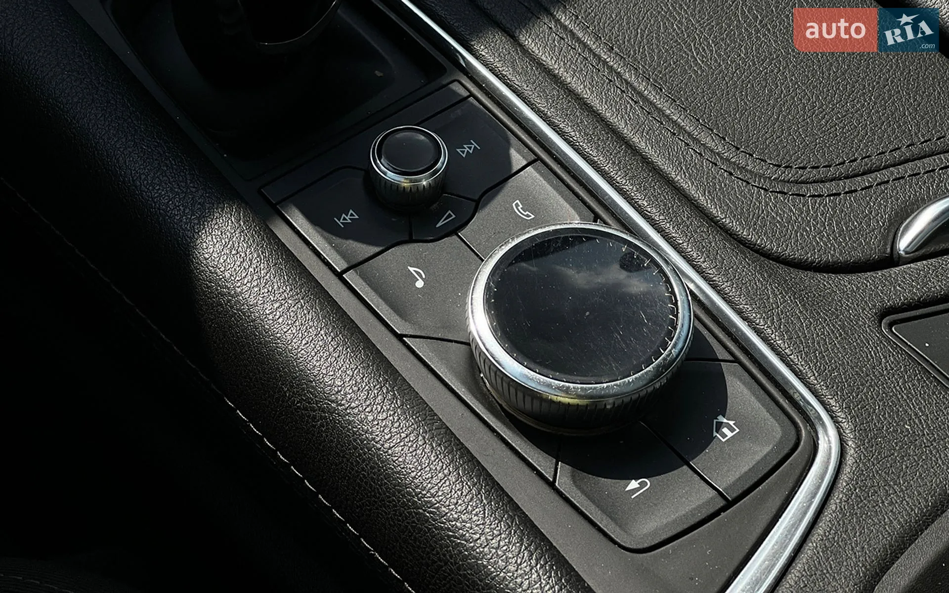 2019 Cadillac XT5 - мініатюра 22