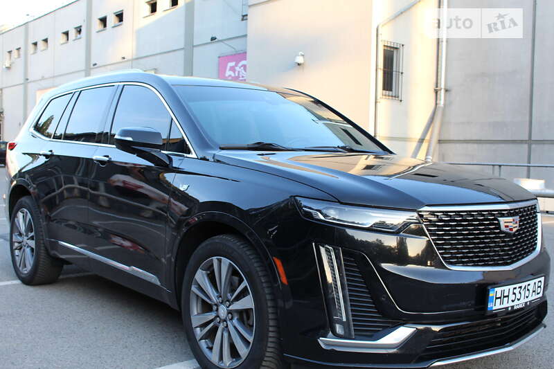 Позашляховик / Кросовер Cadillac XT6 2020 в Києві