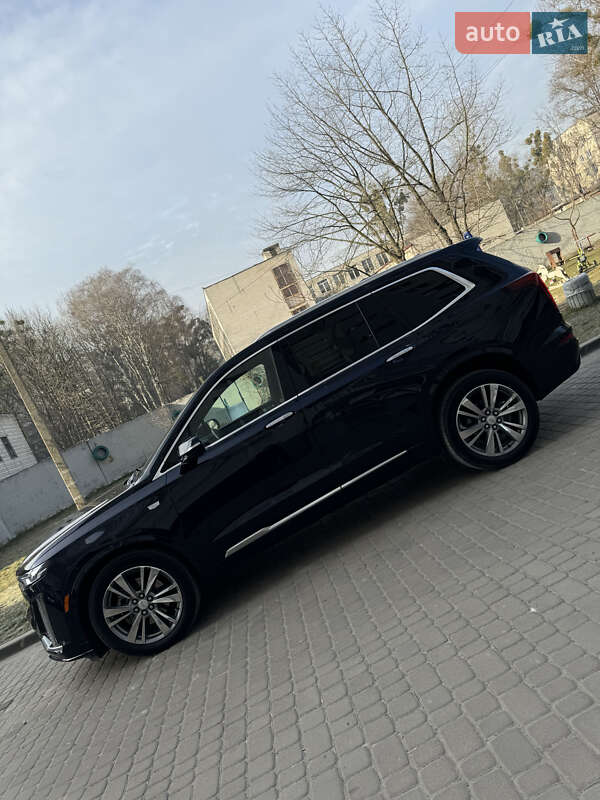 Внедорожник / Кроссовер Cadillac XT6 2021 в Львове