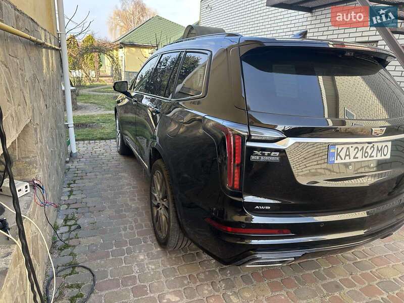 Внедорожник / Кроссовер Cadillac XT6 2019 в Киеве