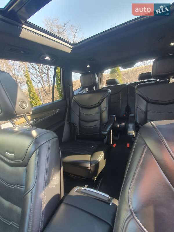 Позашляховик / Кросовер Cadillac XT6 2019 в Івано-Франківську