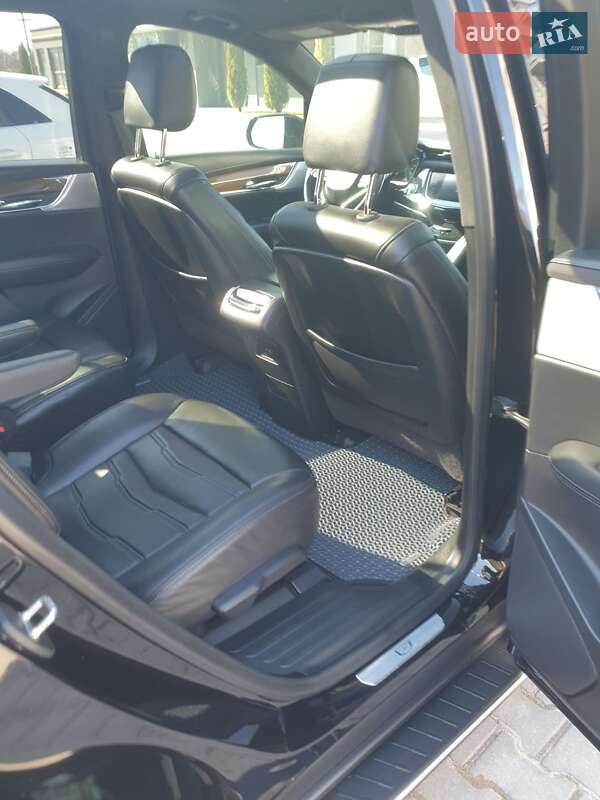 Позашляховик / Кросовер Cadillac XT6 2019 в Івано-Франківську