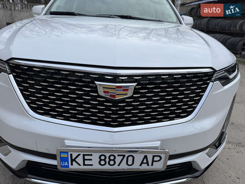 Универсал Cadillac XT6 2022 в Днепре
