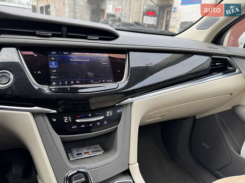 Универсал Cadillac XT6 2022 в Днепре