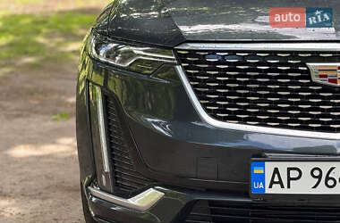 Внедорожник / Кроссовер Cadillac XT6 2021 в 