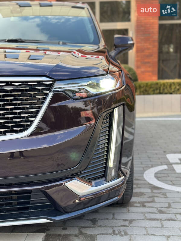 Внедорожник / Кроссовер Cadillac XT6 2019 в Киеве