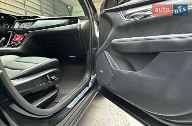 Позашляховик / Кросовер Cadillac XT6 2021 в 