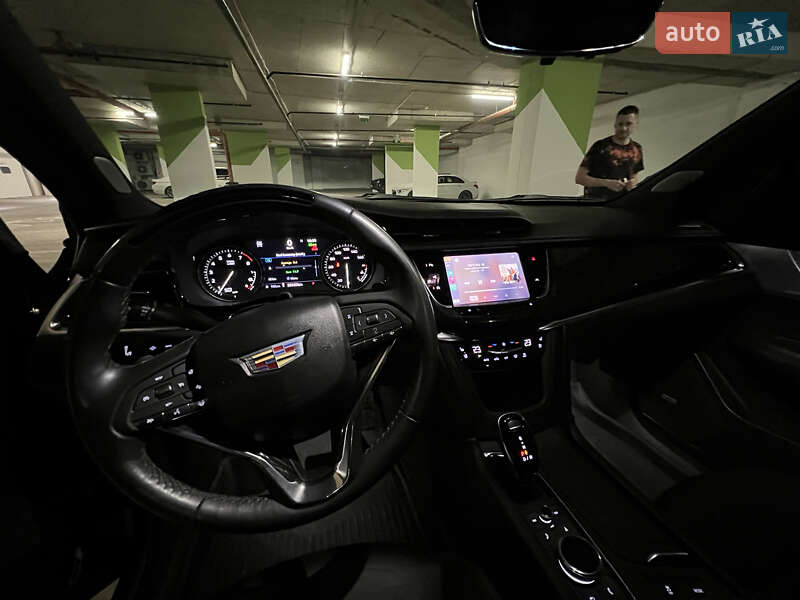 Внедорожник / Кроссовер Cadillac XT6 2022 в Львове