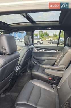 Внедорожник / Кроссовер Cadillac XT6 2019 в 