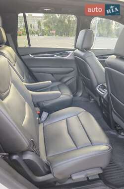 Внедорожник / Кроссовер Cadillac XT6 2019 в 