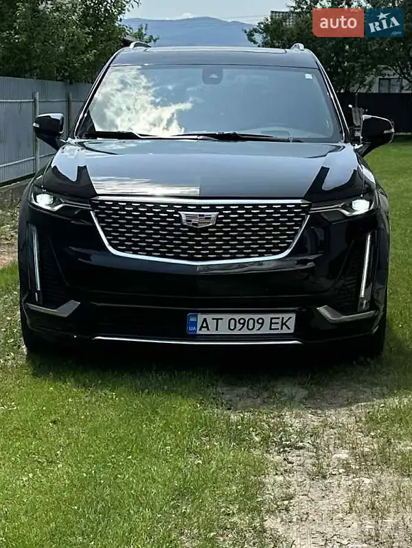 Cadillac XT6