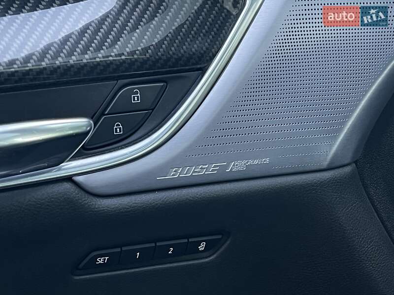 Внедорожник / Кроссовер Cadillac XT6 2019 в Киеве