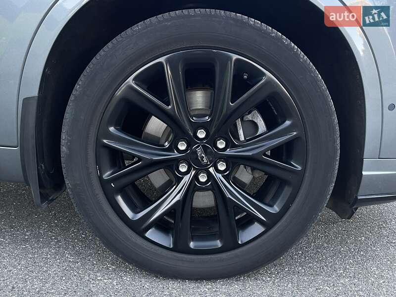 Внедорожник / Кроссовер Cadillac XT6 2019 в Киеве
