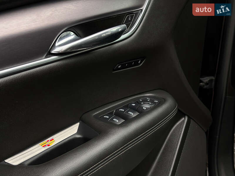 Внедорожник / Кроссовер Cadillac XT6 2021 в Киеве фото 18 Внедорожник / Кроссовер Cadillac XT6 2021 в Киеве