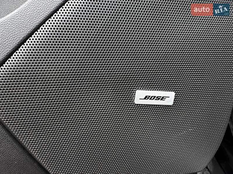 Внедорожник / Кроссовер Cadillac XT6 2019 в Киеве