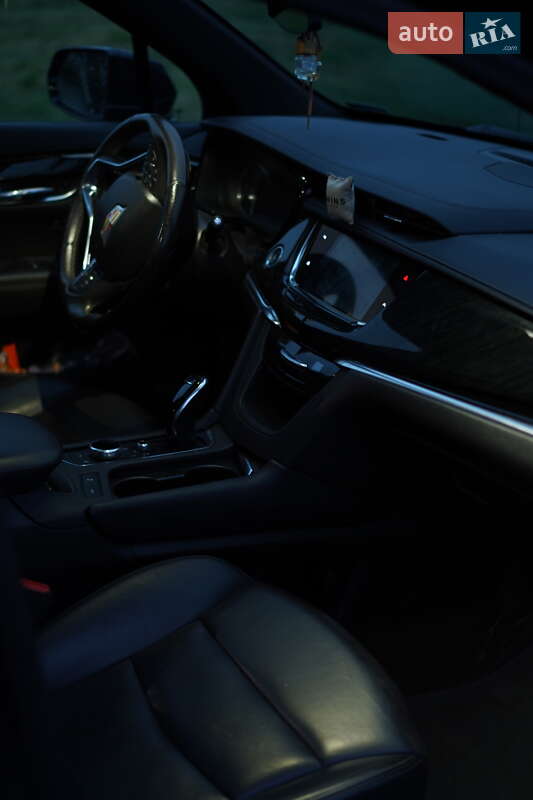 Внедорожник / Кроссовер Cadillac XT6 2021 в Львове фото 20 Внедорожник / Кроссовер Cadillac XT6 2021 в Львове