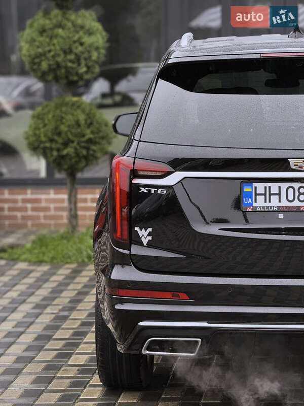 Внедорожник / Кроссовер Cadillac XT6 2020 в Одессе
