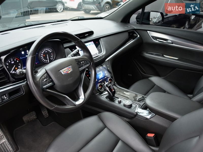 Позашляховик / Кросовер Cadillac XT6 2021 в Києві