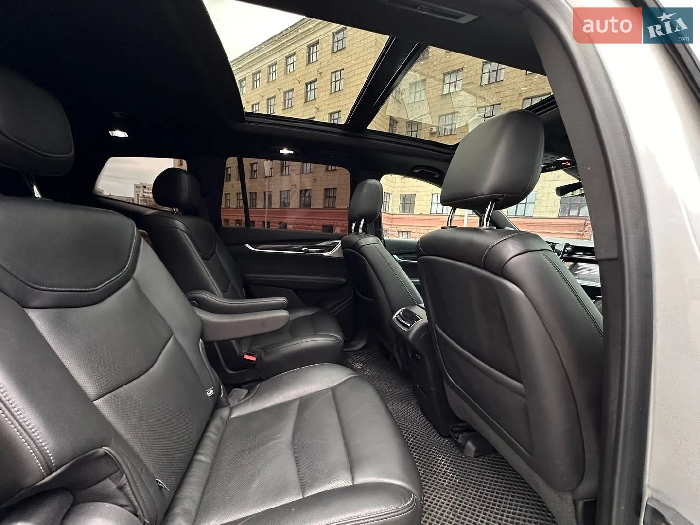2020 Cadillac XT6 - мініатюра 29