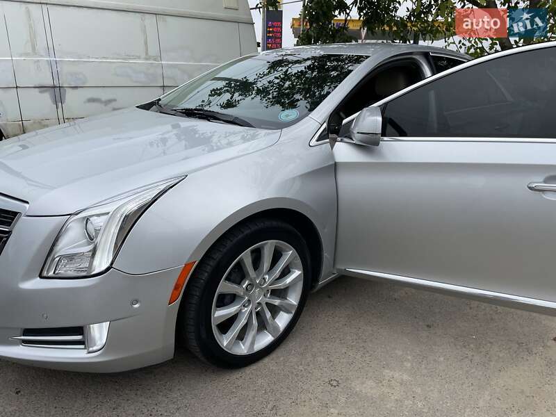 Седан Cadillac XTS 2016 в Одессе