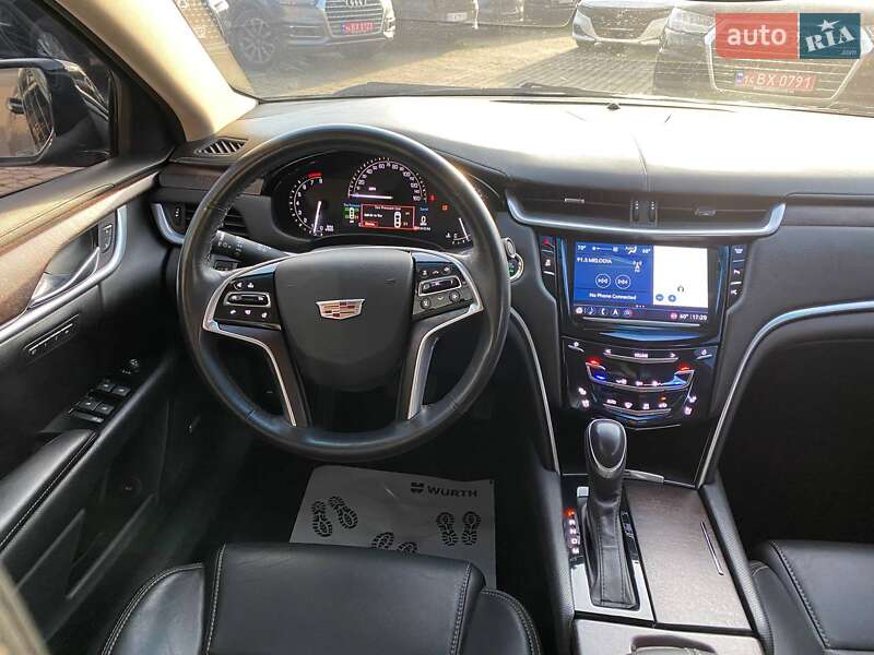 Седан Cadillac XTS 2019 в Львові