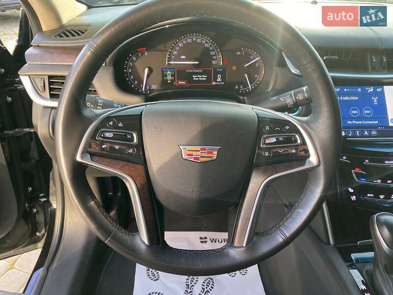 Седан Cadillac XTS 2019 в Львові