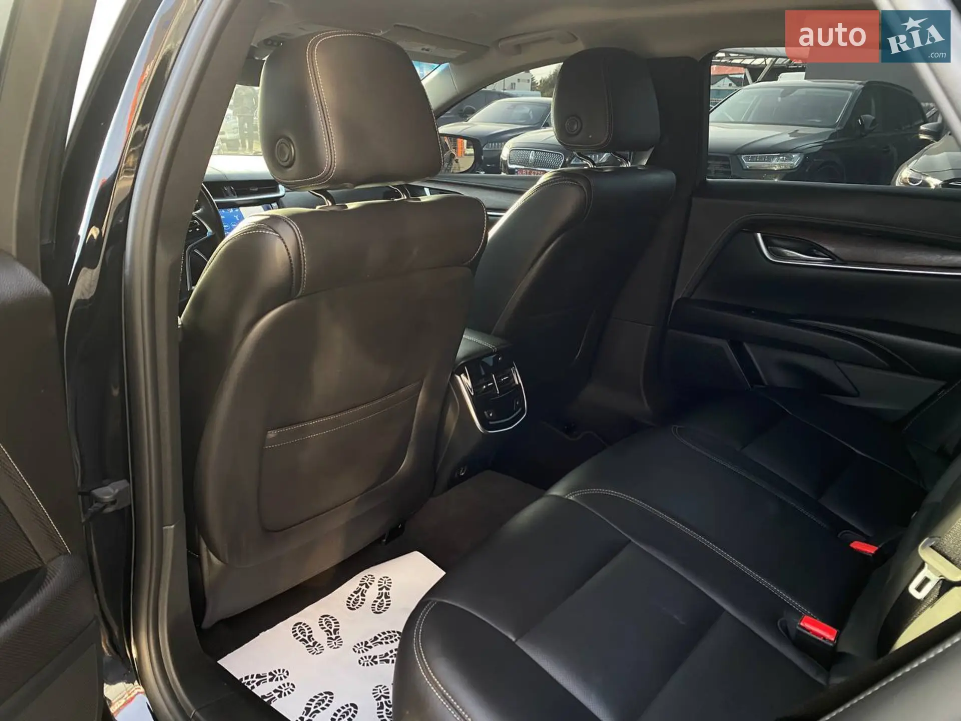 2019 Cadillac XTS - мініатюра 25