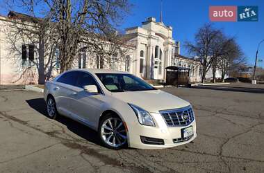 Седан Cadillac XTS 2012 в Ватутіному