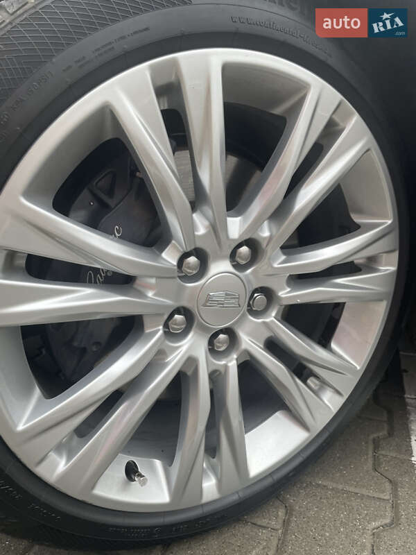 Седан Cadillac XTS 2017 в Києві
