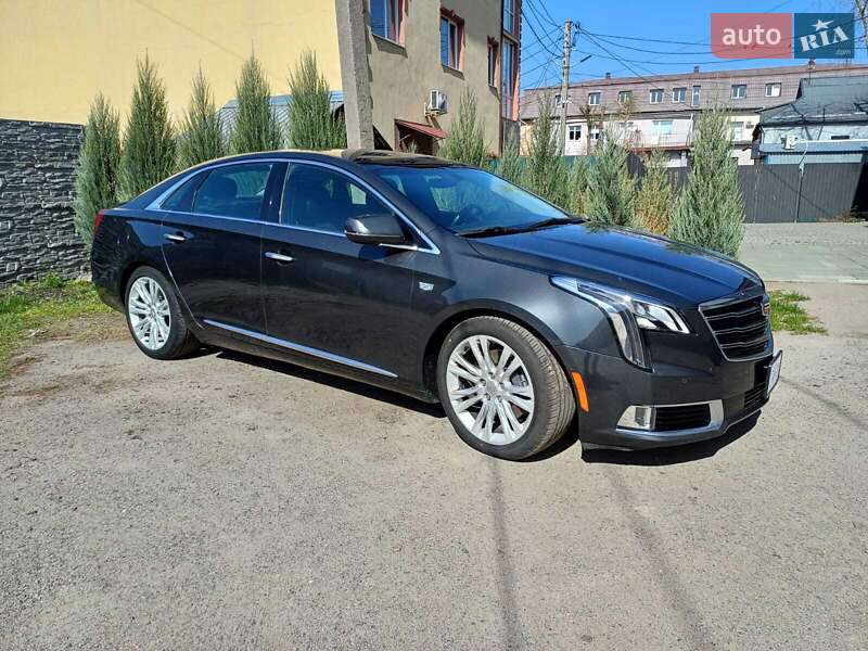 Седан Cadillac XTS 2018 в Білій Церкві