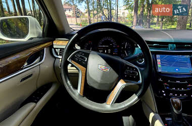 Седан Cadillac XTS 2017 в 