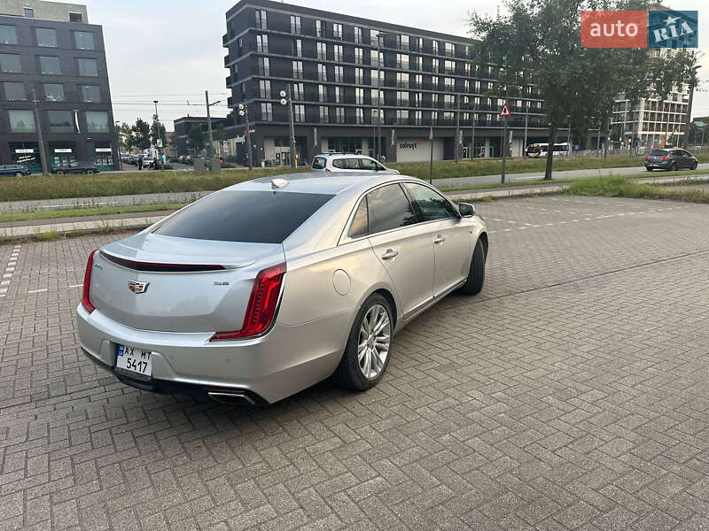 Седан Cadillac XTS 2018 в Києві