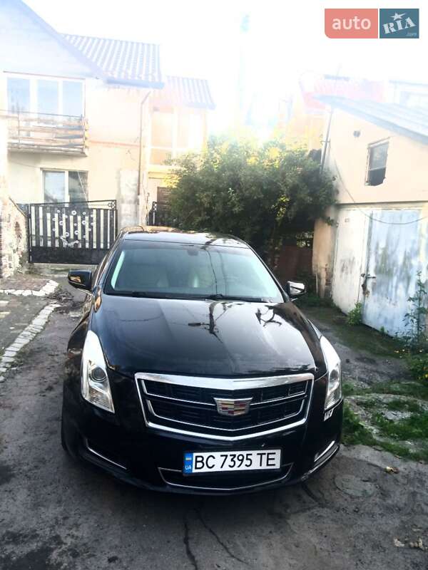 Седан Cadillac XTS 2017 в Львове фото Седан Cadillac XTS 2017 в Львове