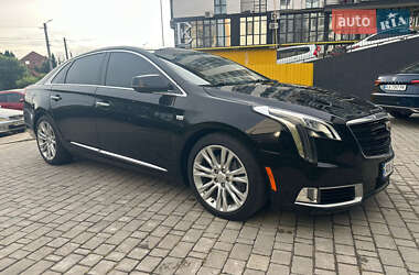 Седан Cadillac XTS 2018 в 
